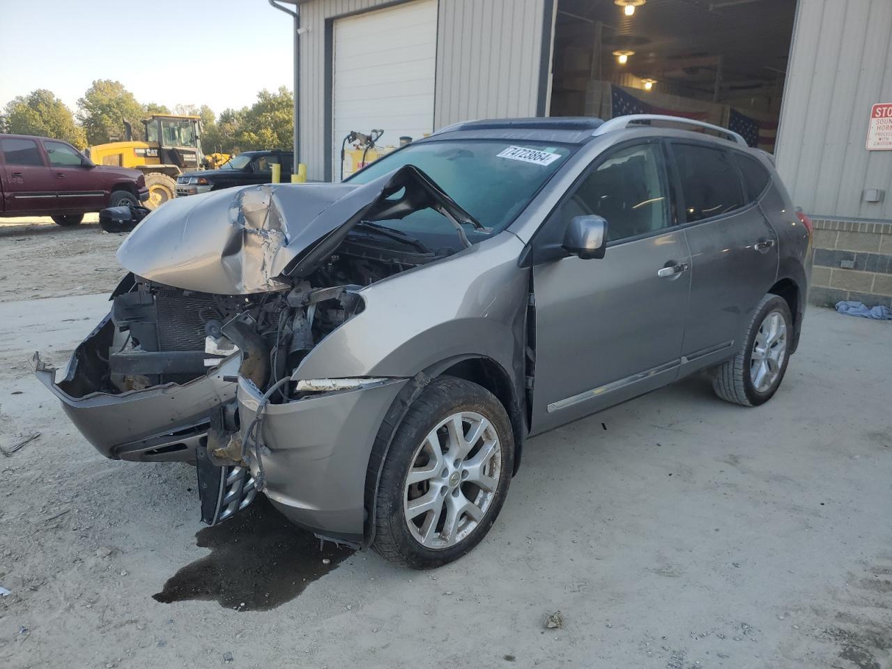 2013 NISSAN ROGUE