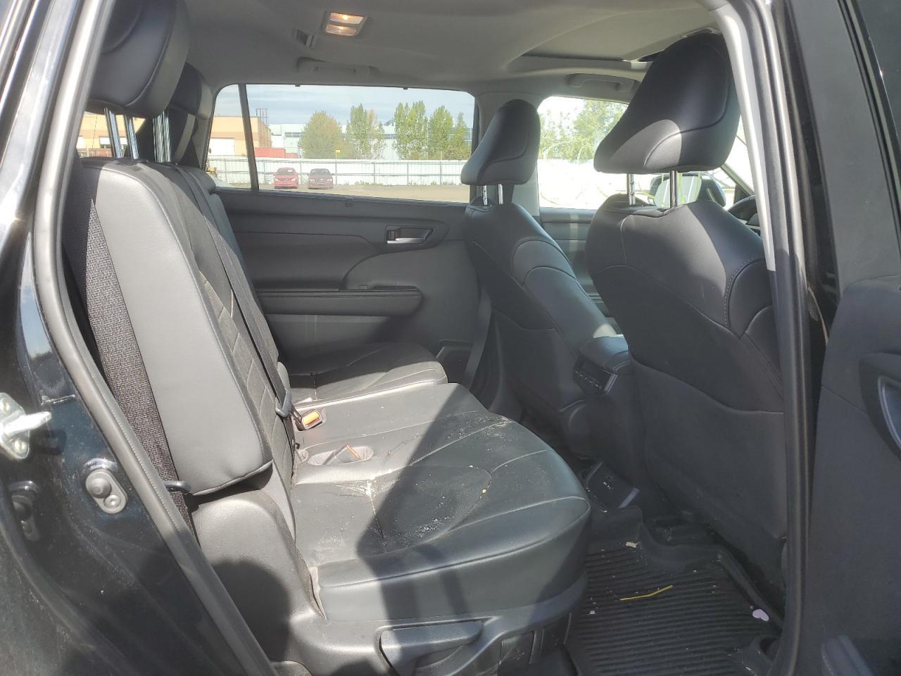 2020 TOYOTA HIGHLANDER