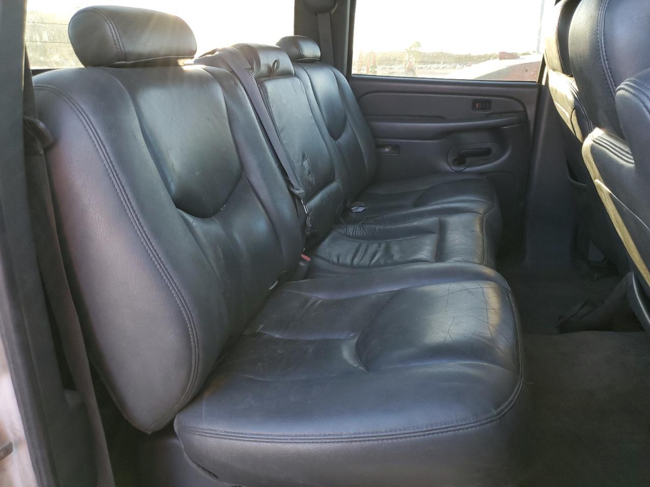 2004 CHEVROLET Silverado