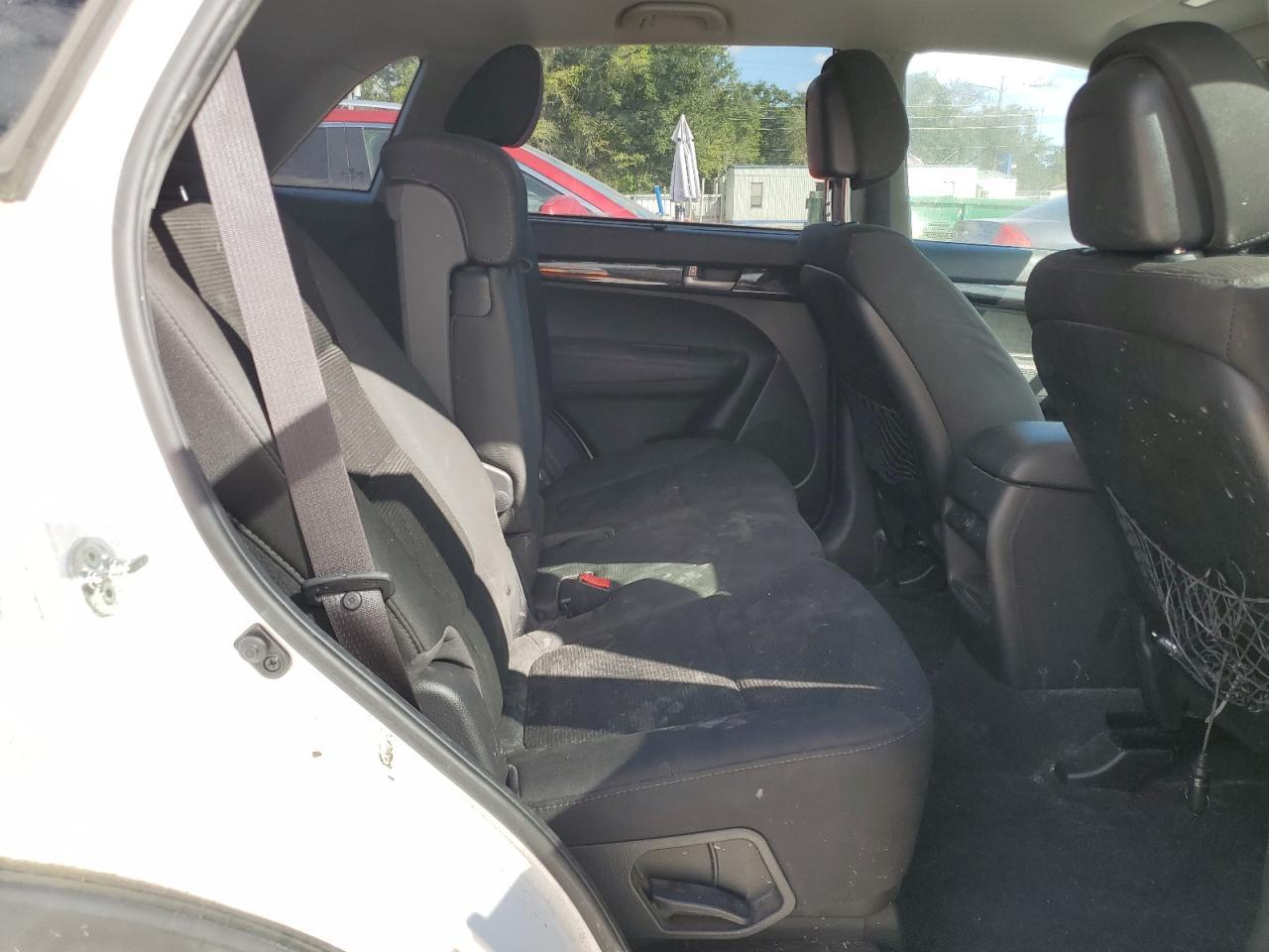 2015 KIA SORENTO