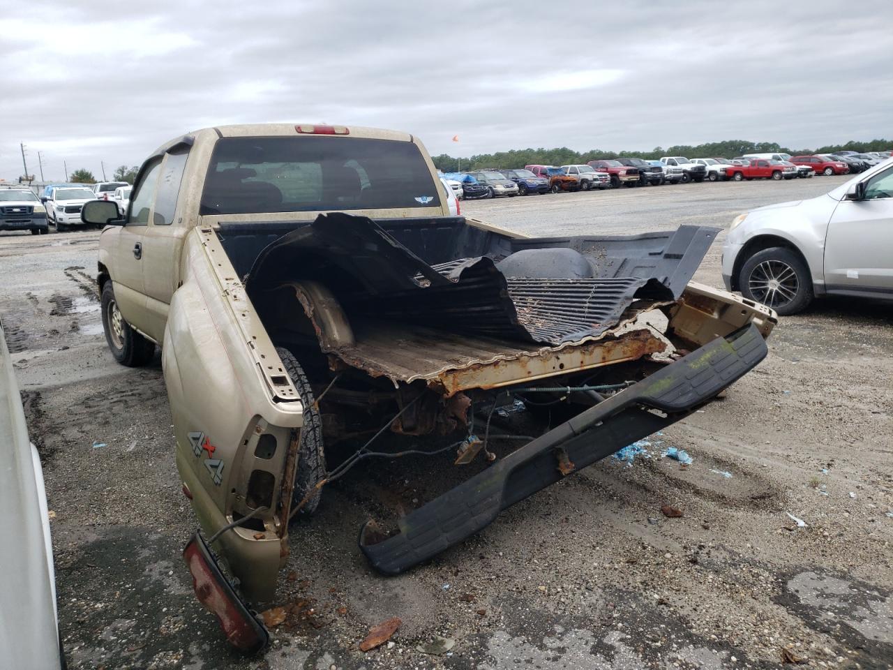 2004 CHEVROLET Silverado