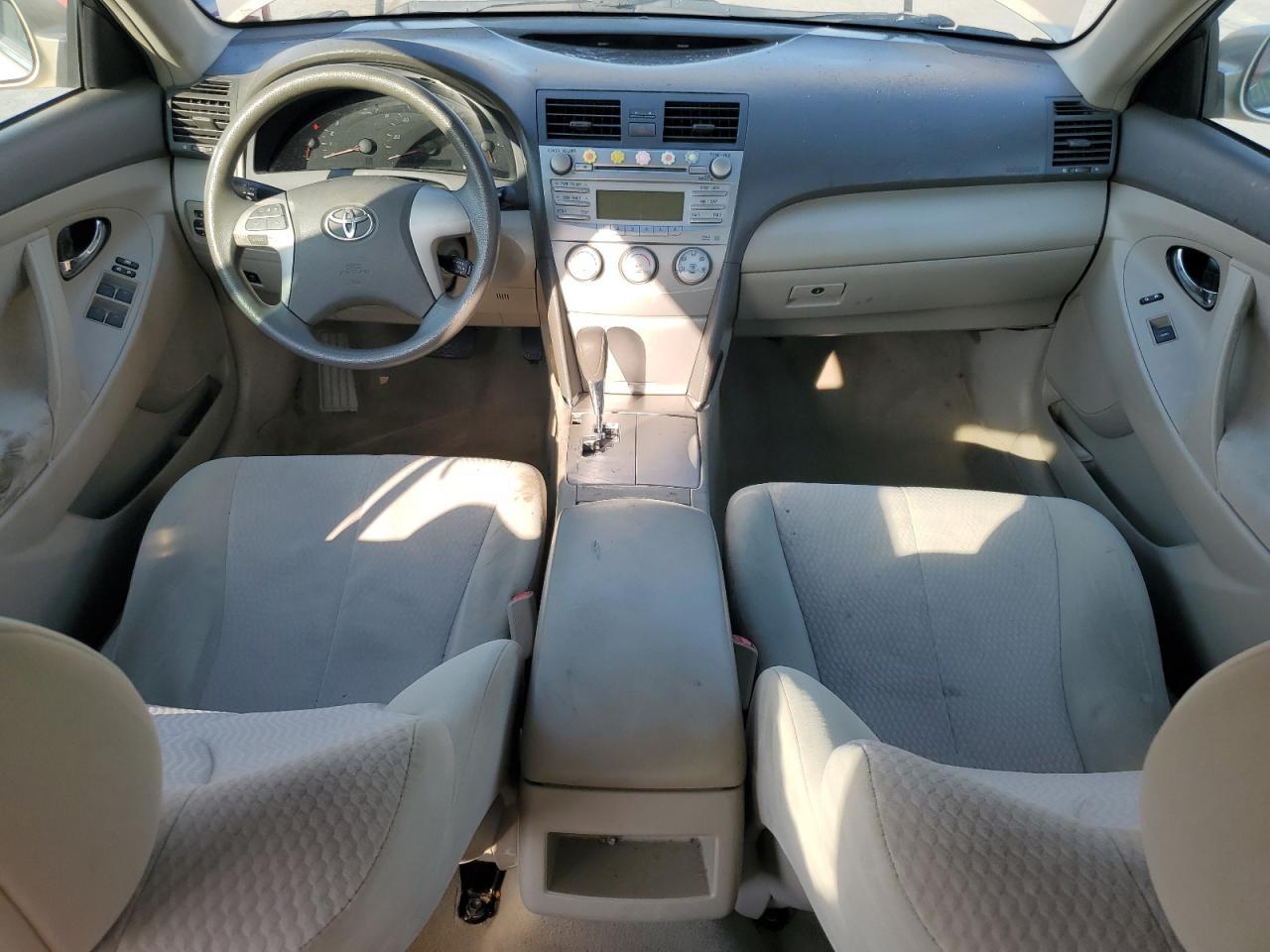 2011 TOYOTA CAMRY