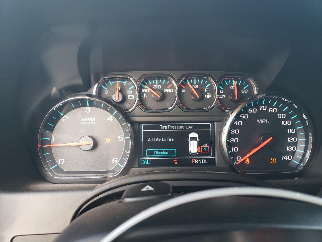 2019 CHEVROLET Suburban