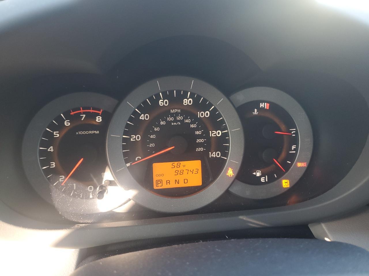 2011 TOYOTA RAV4