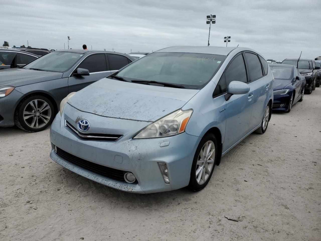 2012 TOYOTA PRIUS V