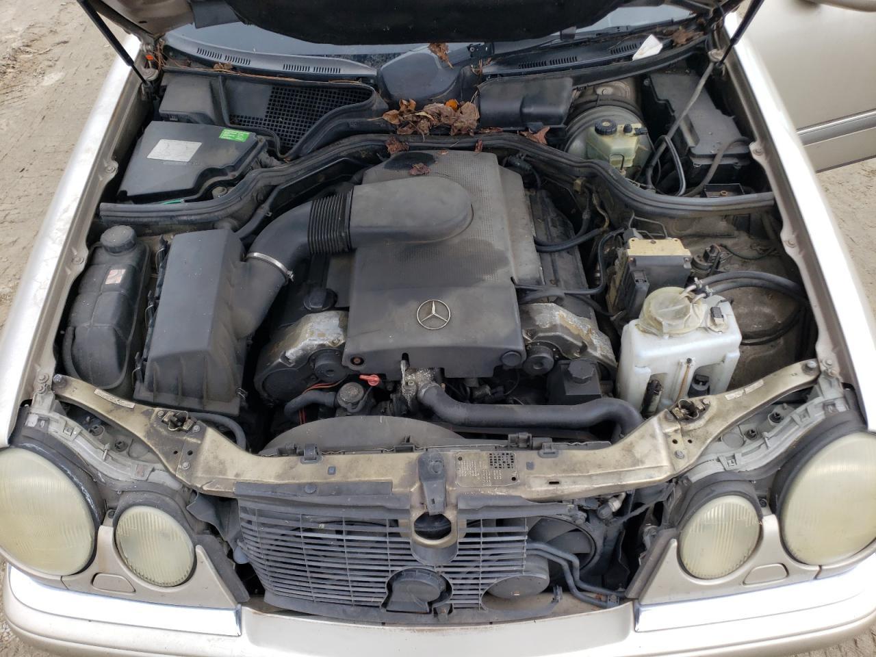 1997 MERCEDES-BENZ E-Class