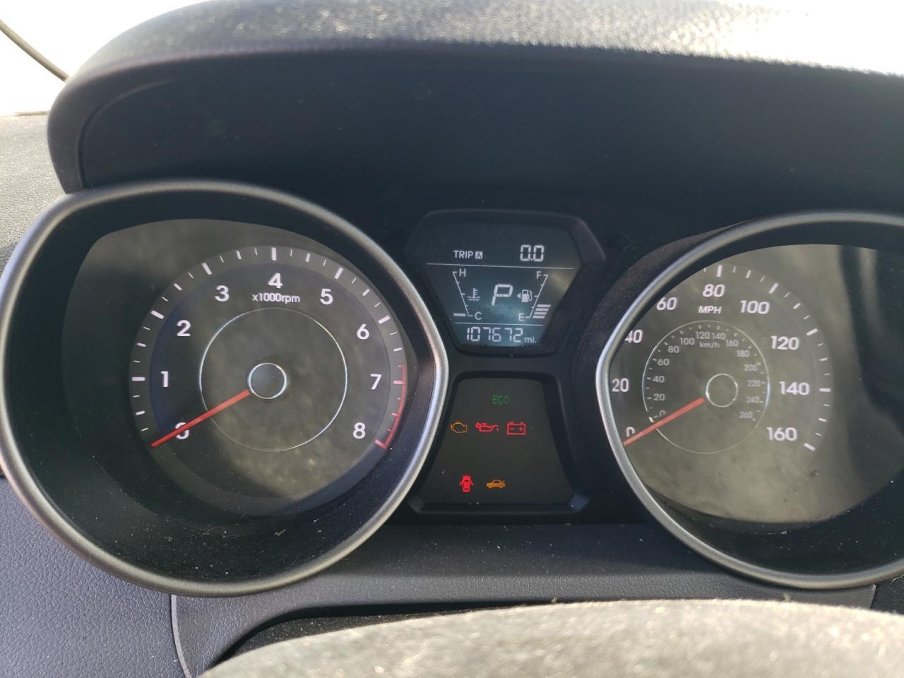 2016 HYUNDAI ELANTRA