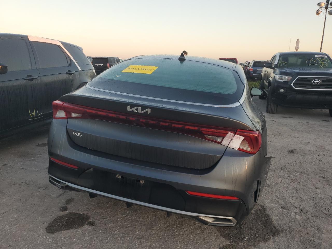 2023 KIA K5