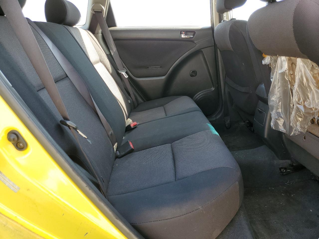 2004 TOYOTA COROLLA