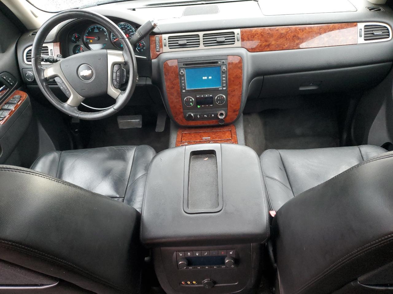 2010 CHEVROLET Tahoe