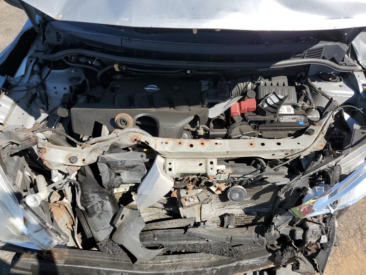 2011 NISSAN VERSA