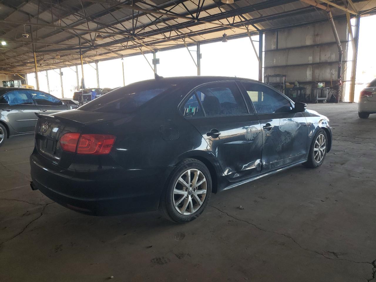 2012 VOLKSWAGEN JETTA