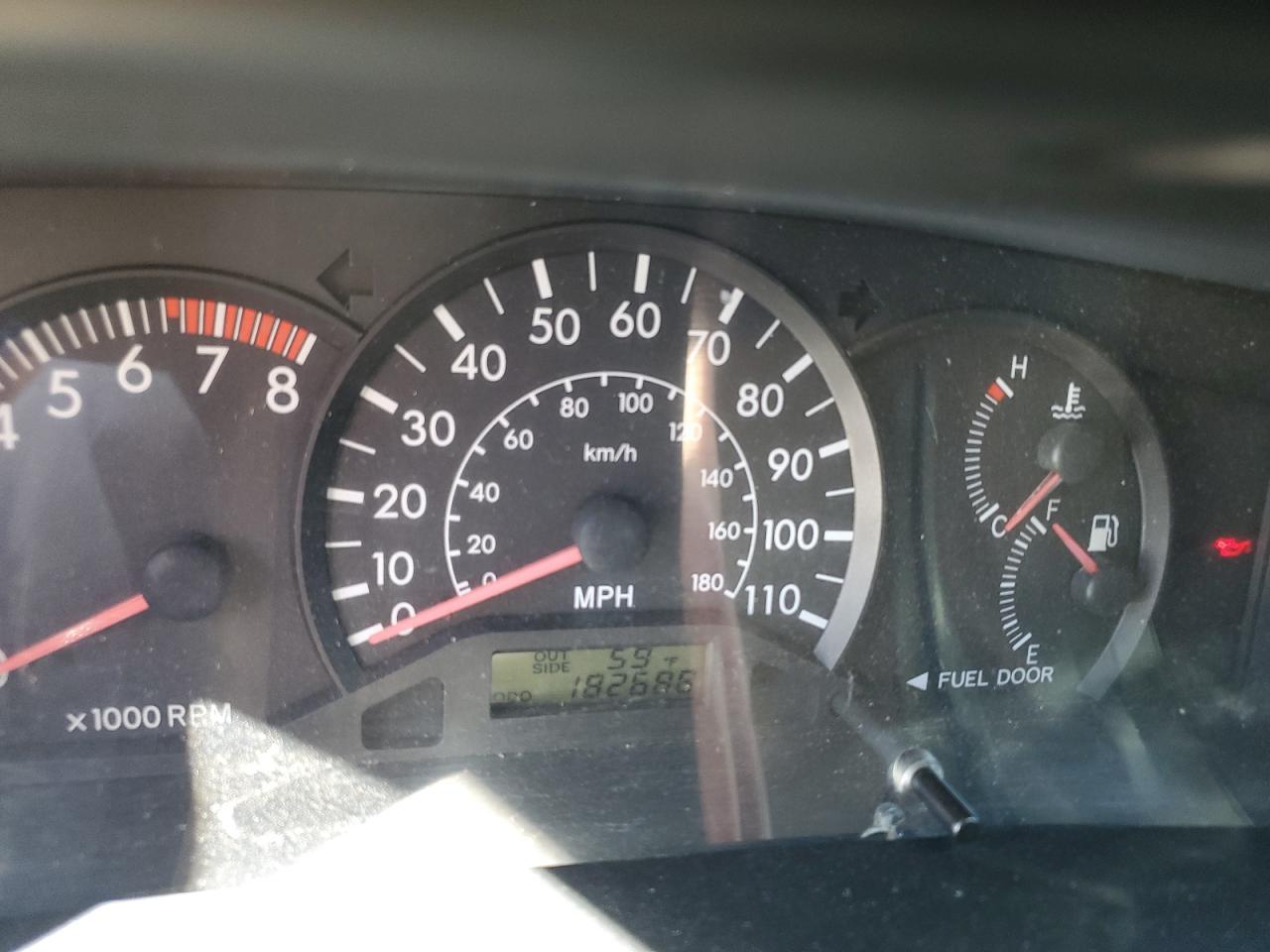 2004 TOYOTA COROLLA