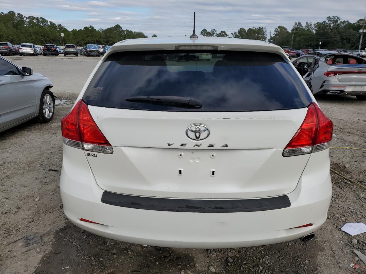 2011 TOYOTA VENZA