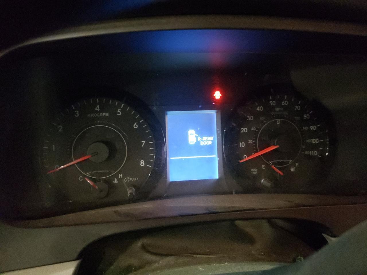 2015 TOYOTA SIENNA