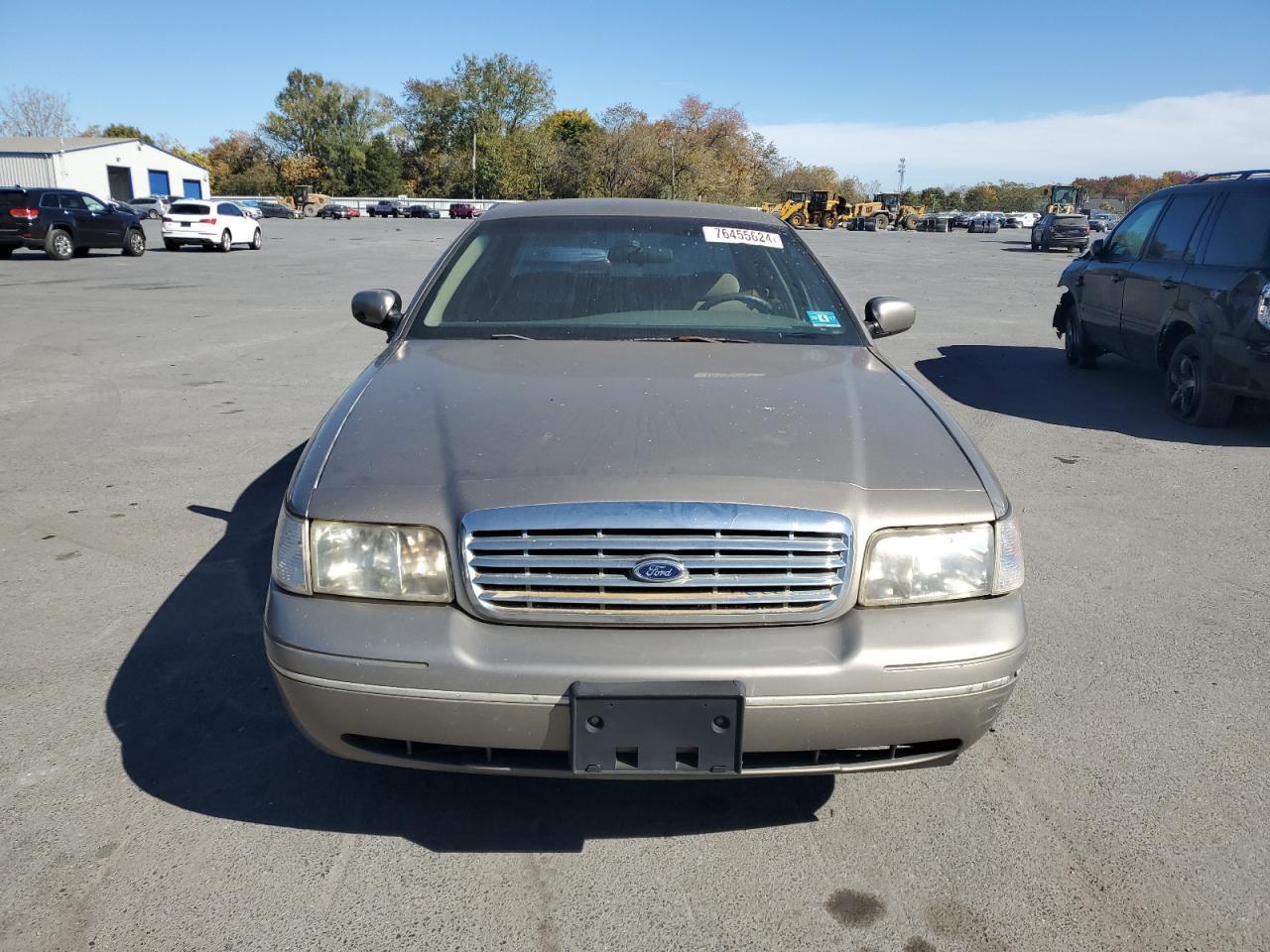 2002 FORD Crown Victoria