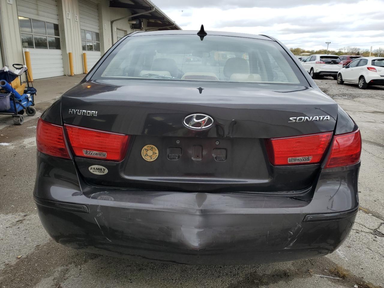 2009 HYUNDAI SONATA