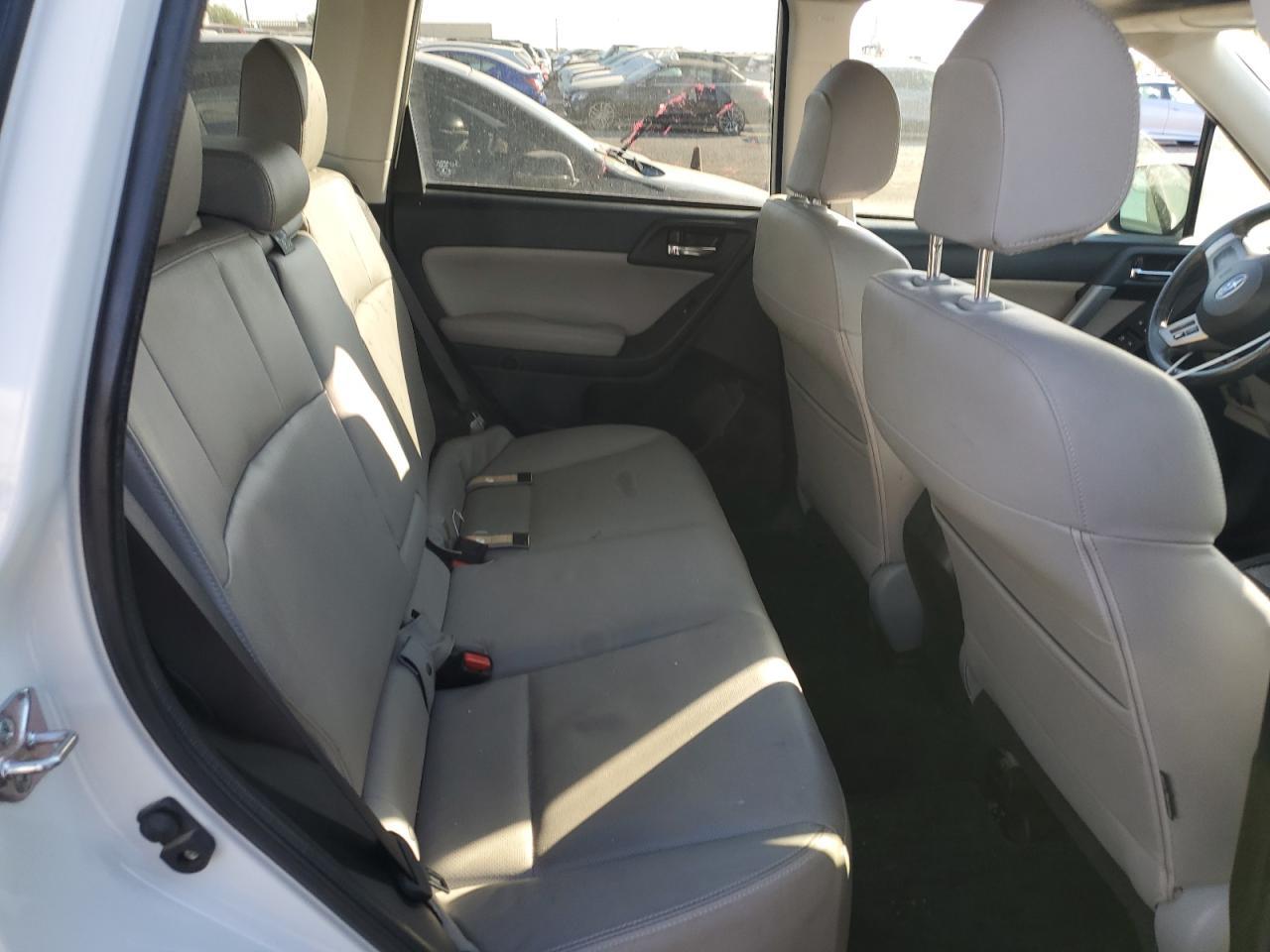 2015 SUBARU FORESTER