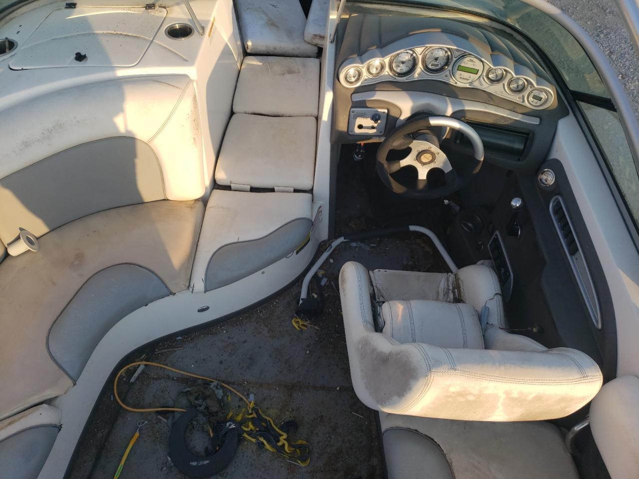 2005 BOAT Supra