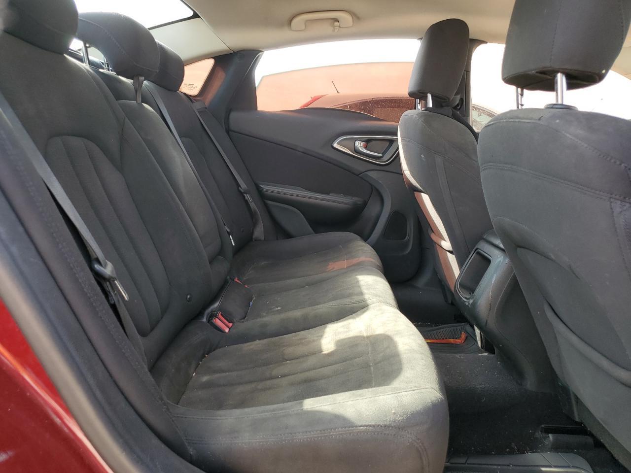2015 CHRYSLER 200