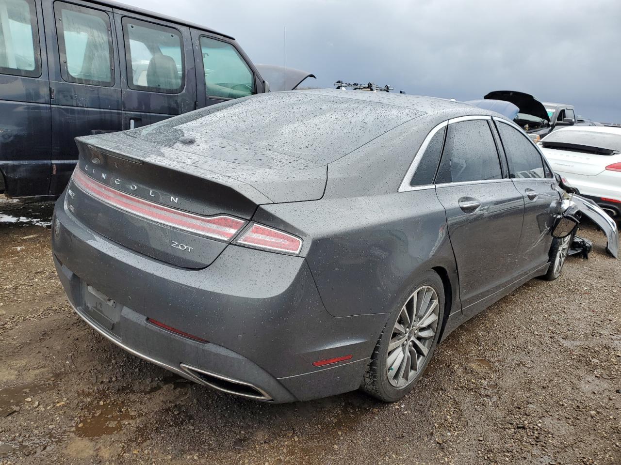 2017 LINCOLN MKZ