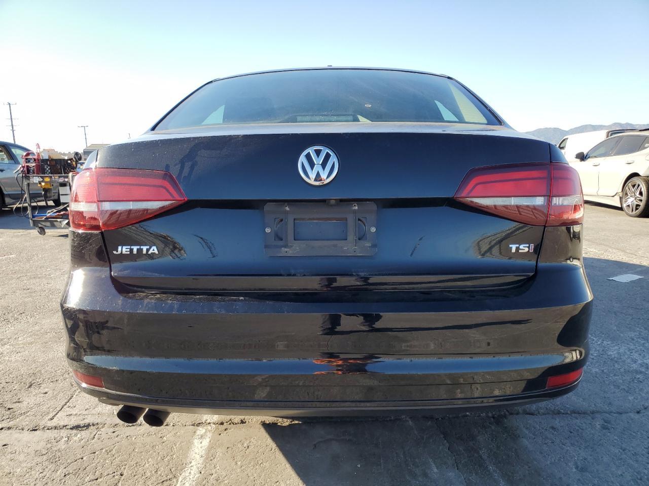 2017 VOLKSWAGEN JETTA