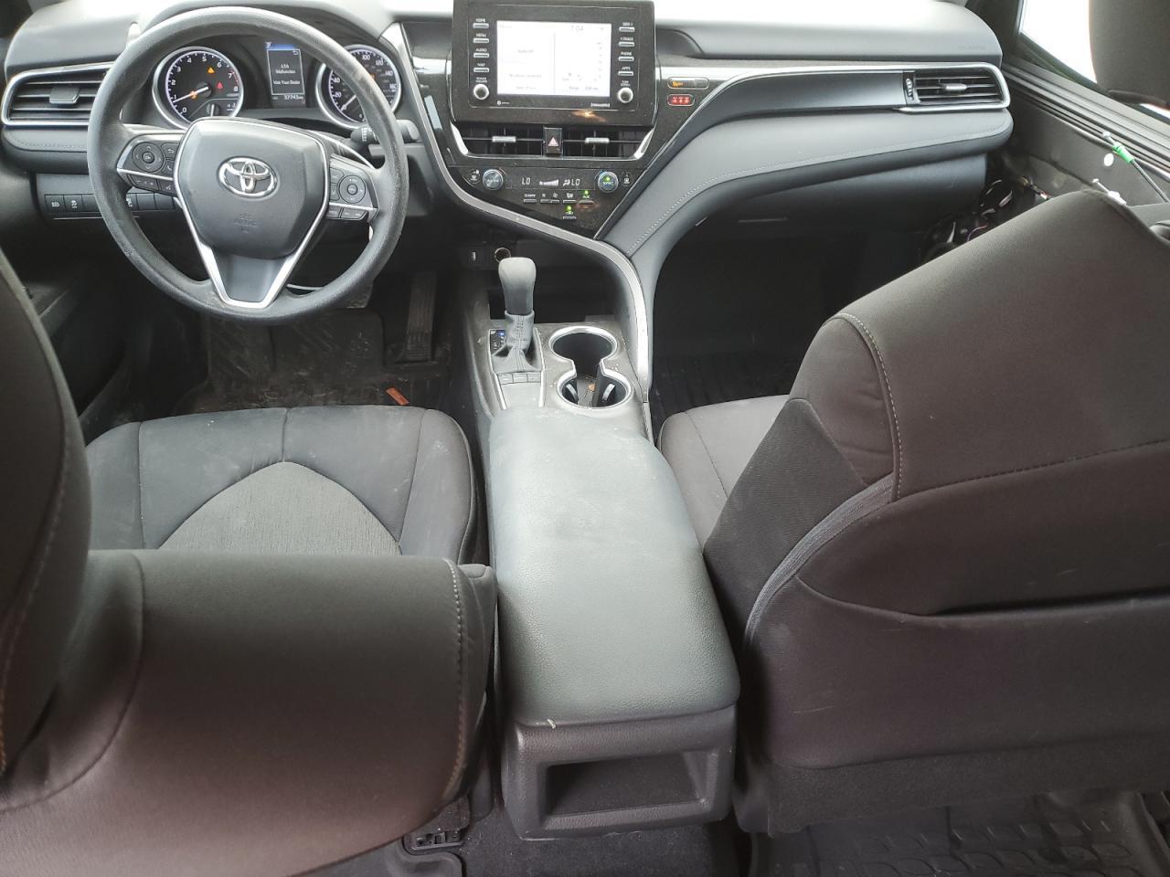 2022 TOYOTA CAMRY