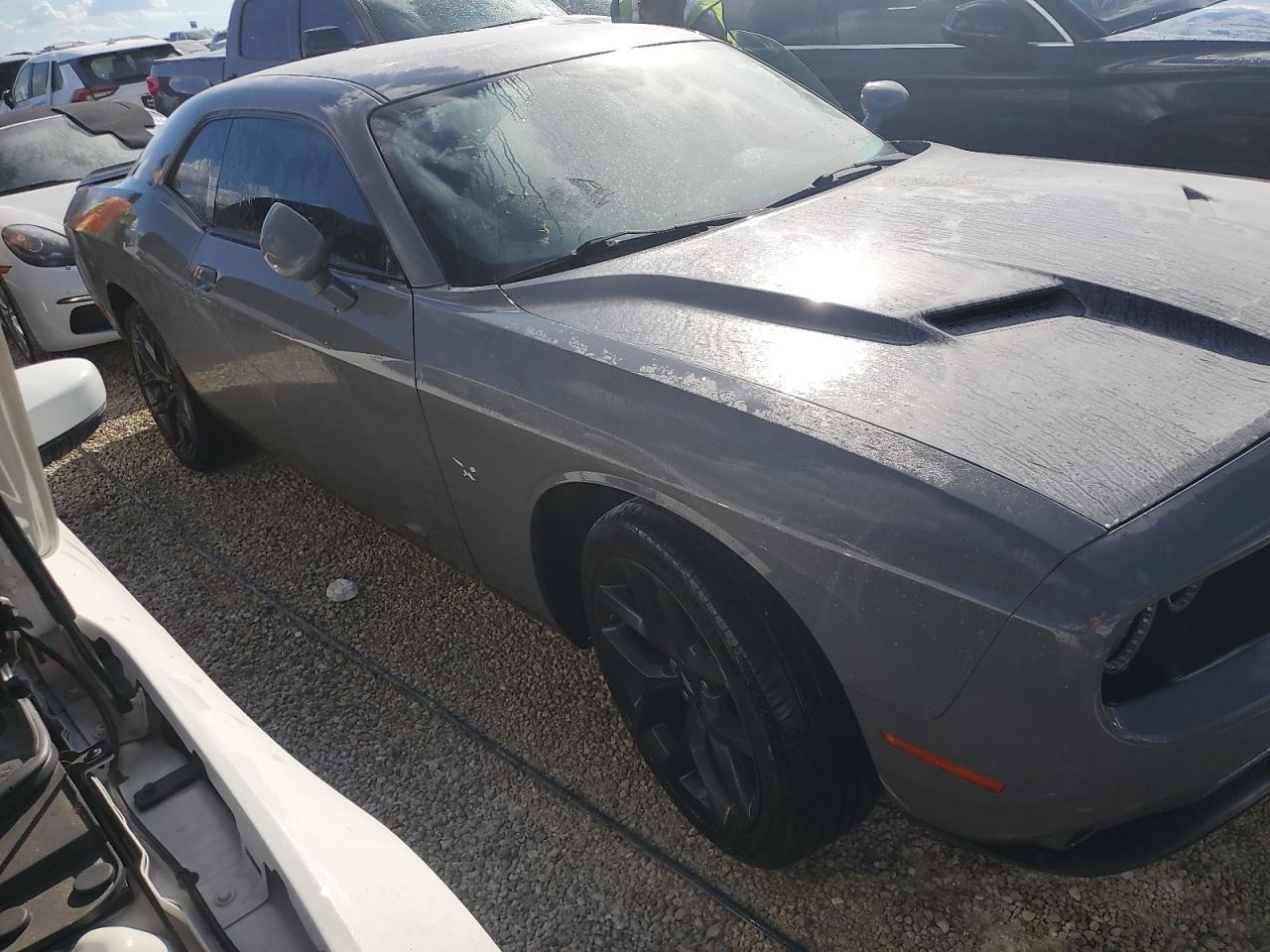 2019 DODGE Challenger