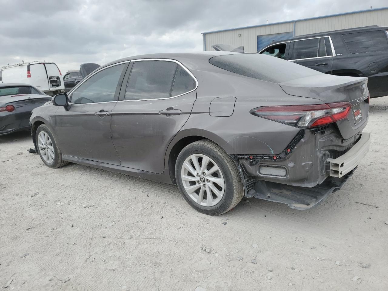 2022 TOYOTA CAMRY
