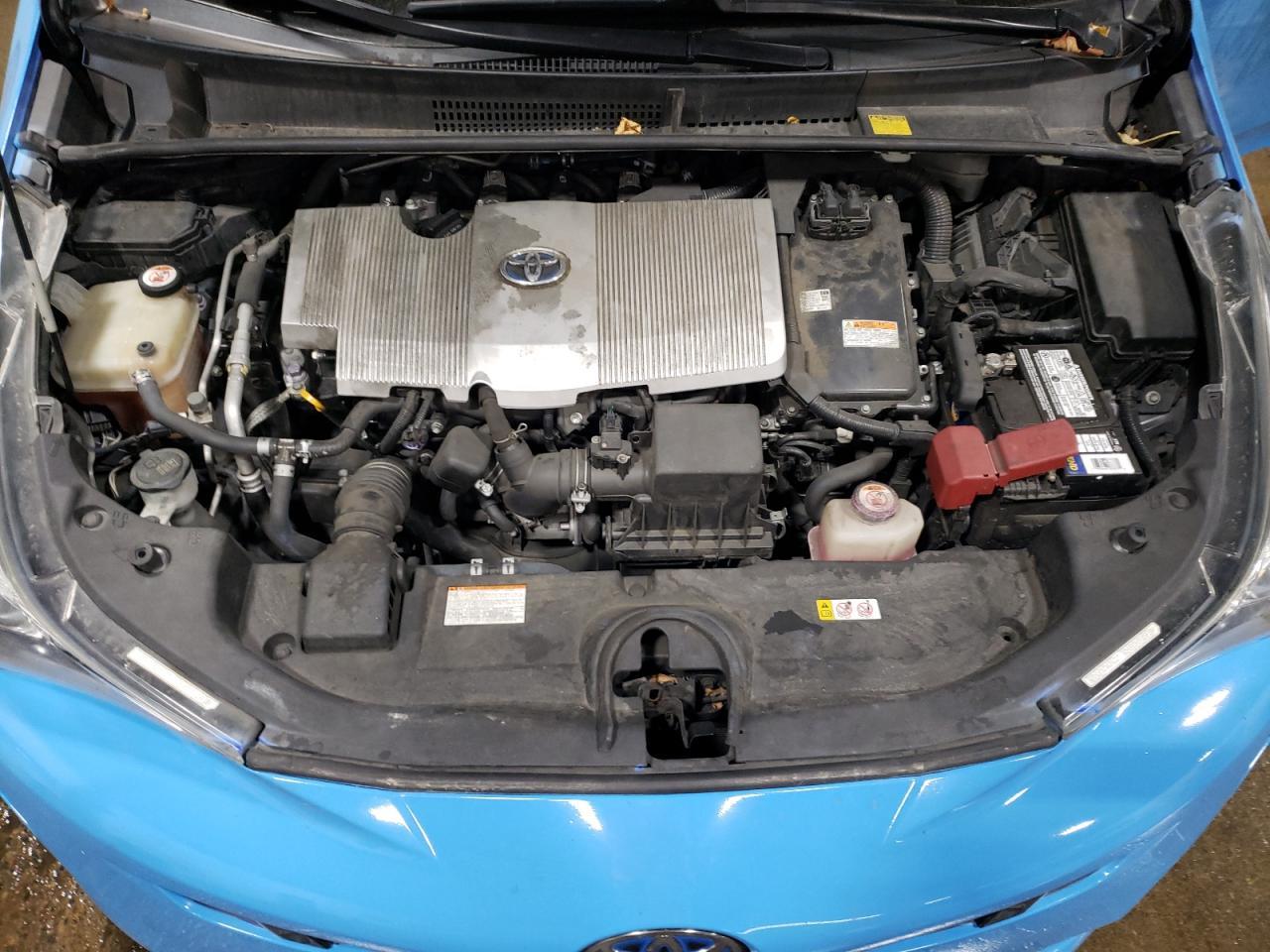 2017 TOYOTA PRIUS