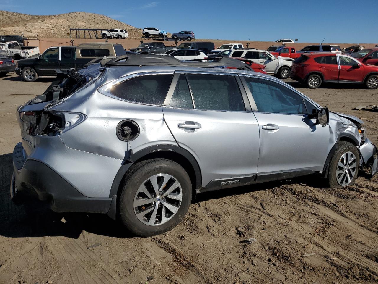 2022 SUBARU Outback