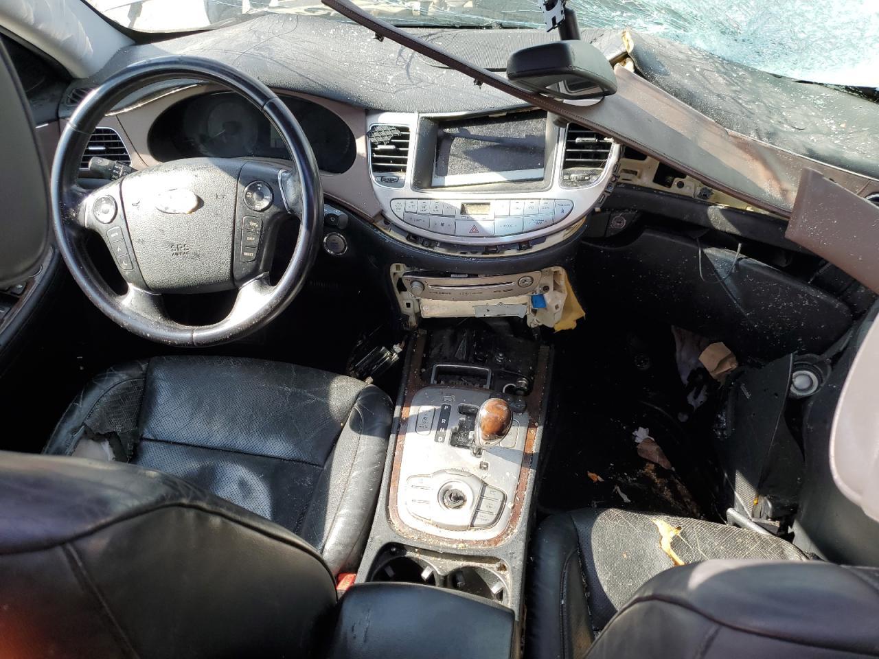 2009 HYUNDAI GENESIS