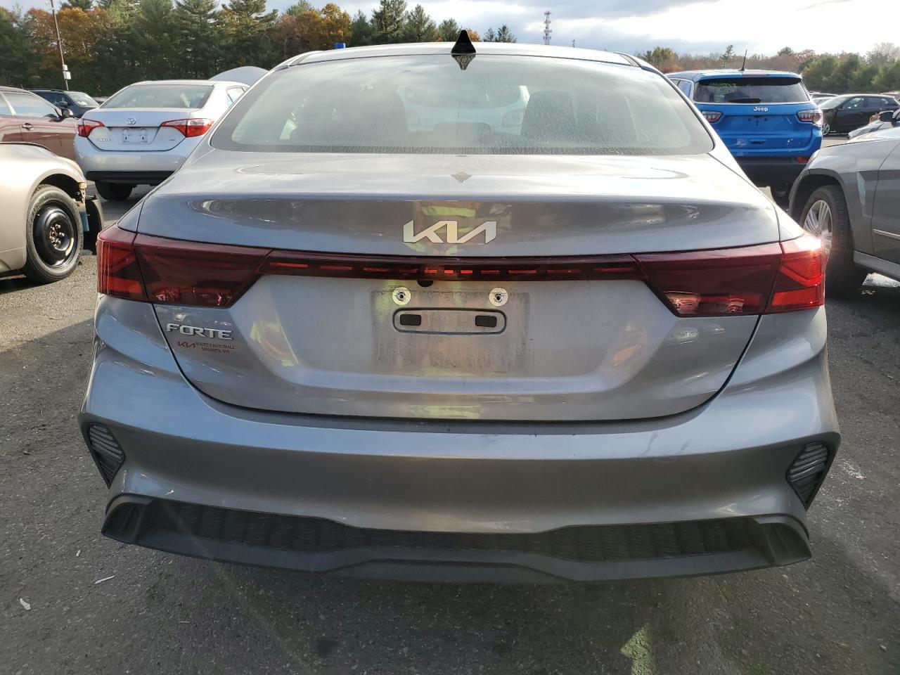2023 KIA FORTE