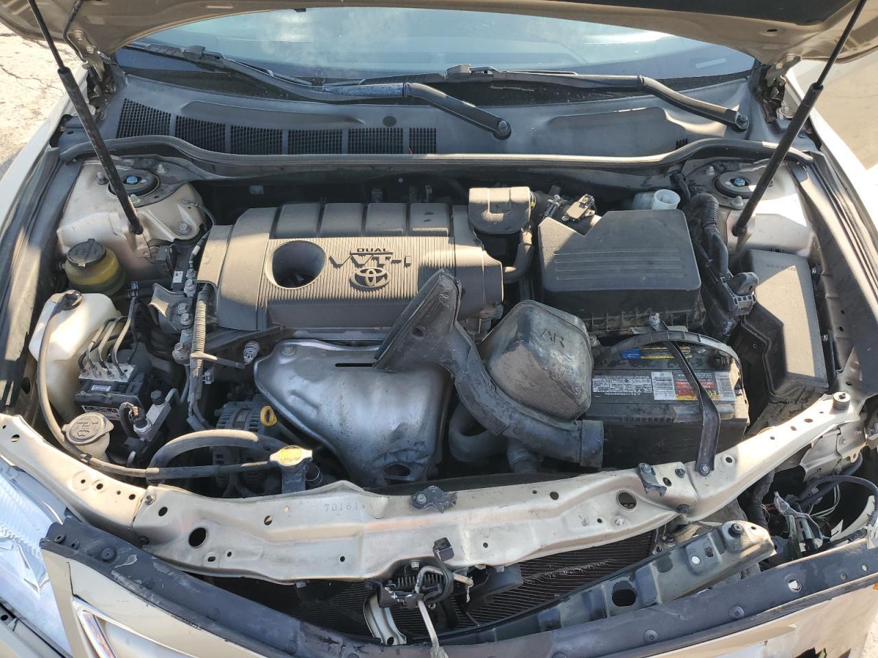 2011 TOYOTA CAMRY