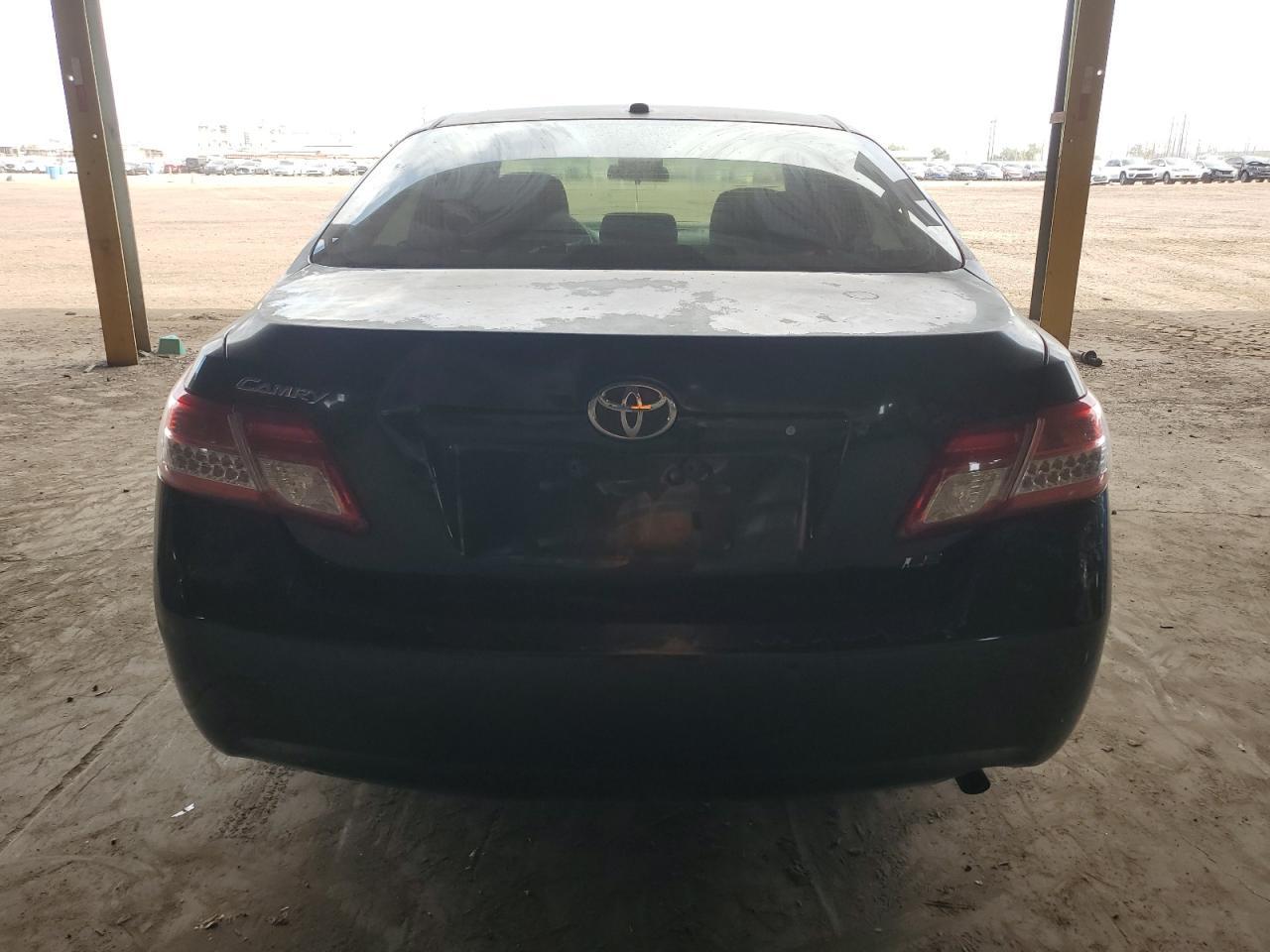 2010 TOYOTA CAMRY