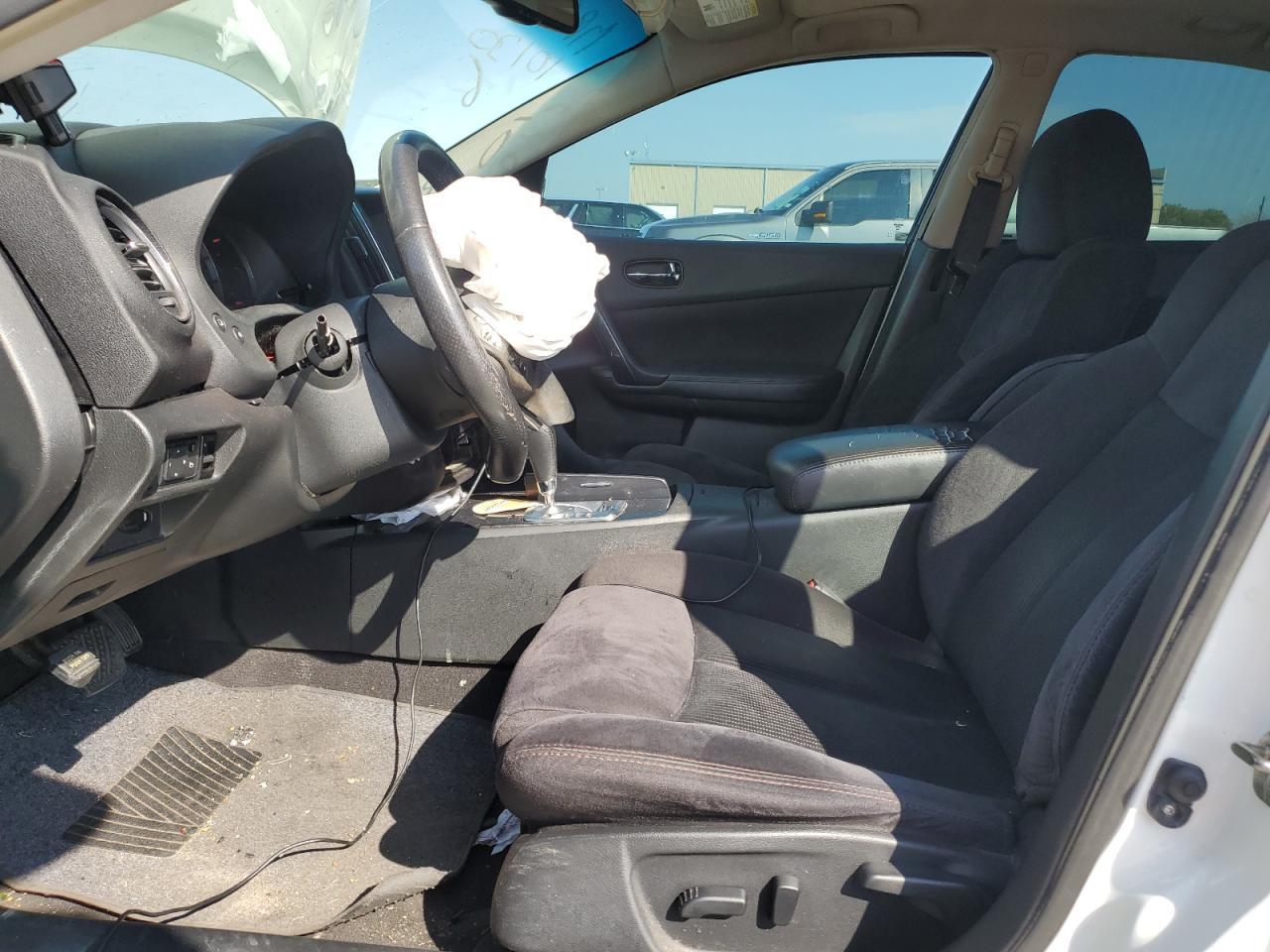 2014 NISSAN Maxima