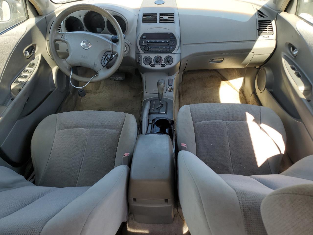 2002 NISSAN ALTIMA