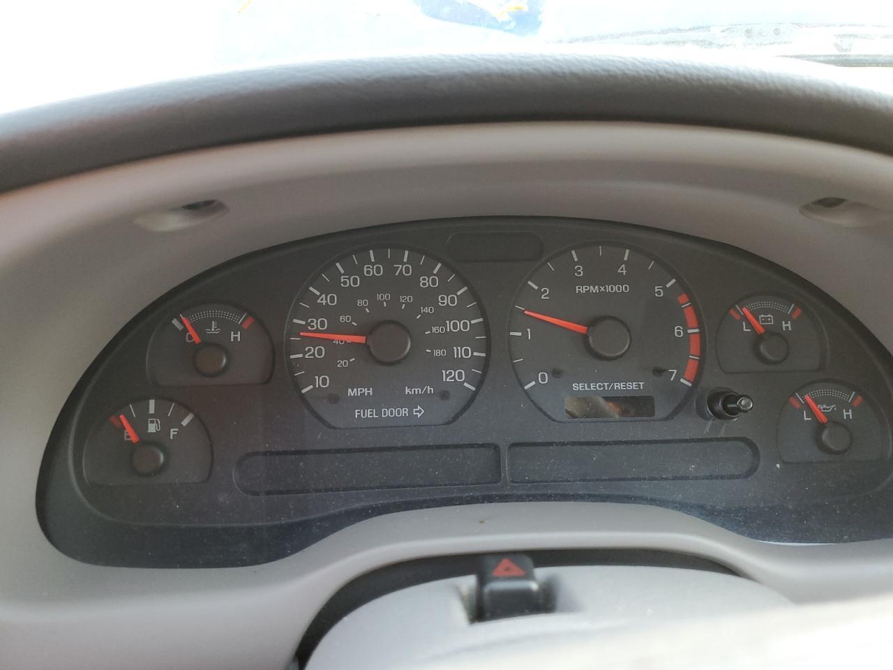 2003 FORD MUSTANG