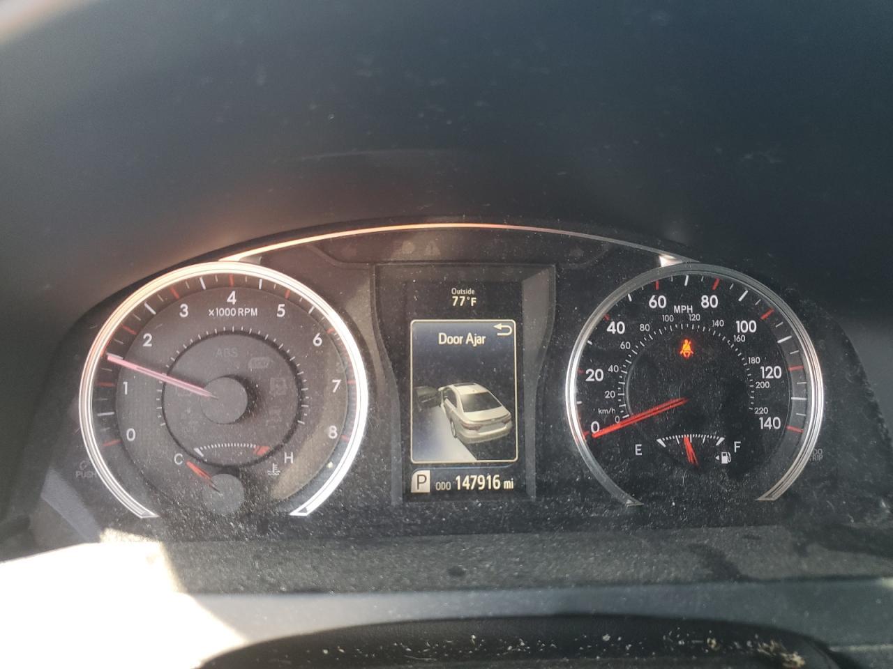 2016 TOYOTA CAMRY