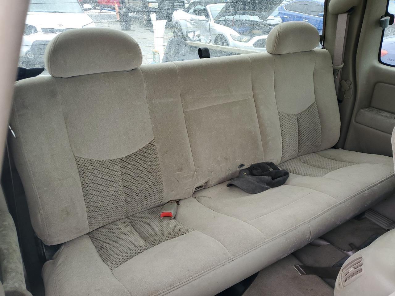 2004 CHEVROLET Silverado