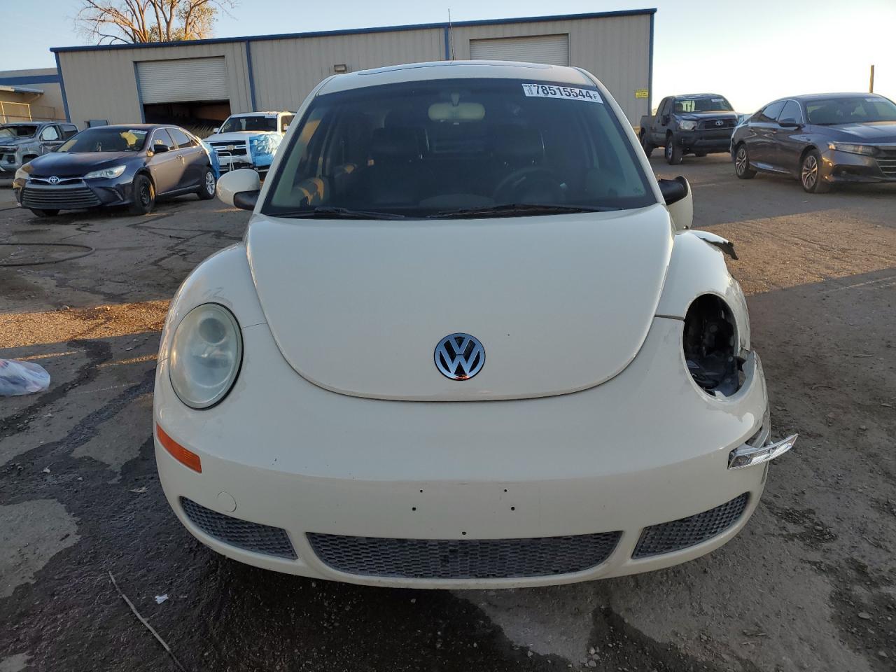 2006 VOLKSWAGEN Beetle