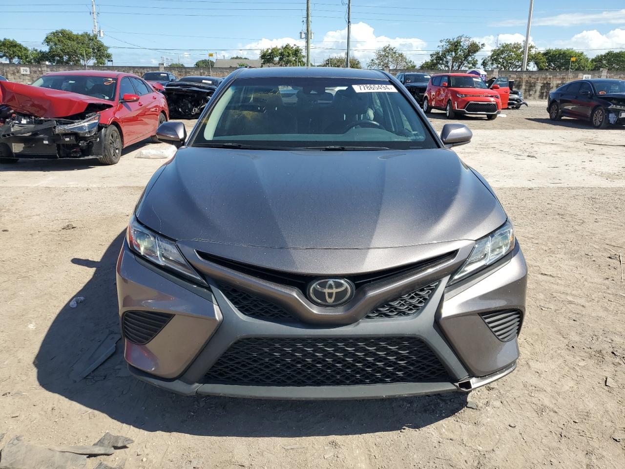 2018 TOYOTA CAMRY