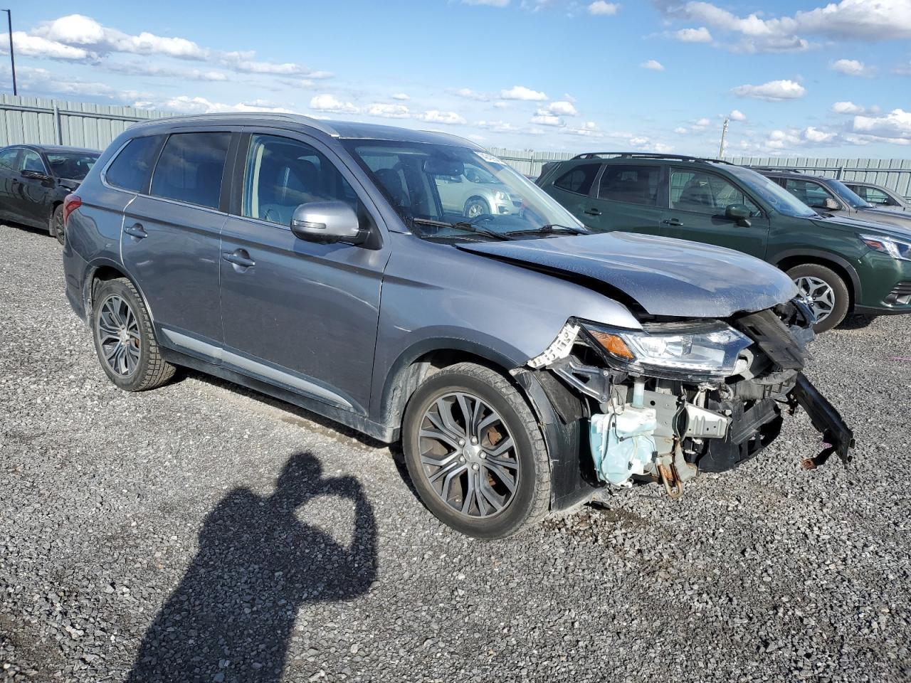 2017 MITSUBISHI outlander