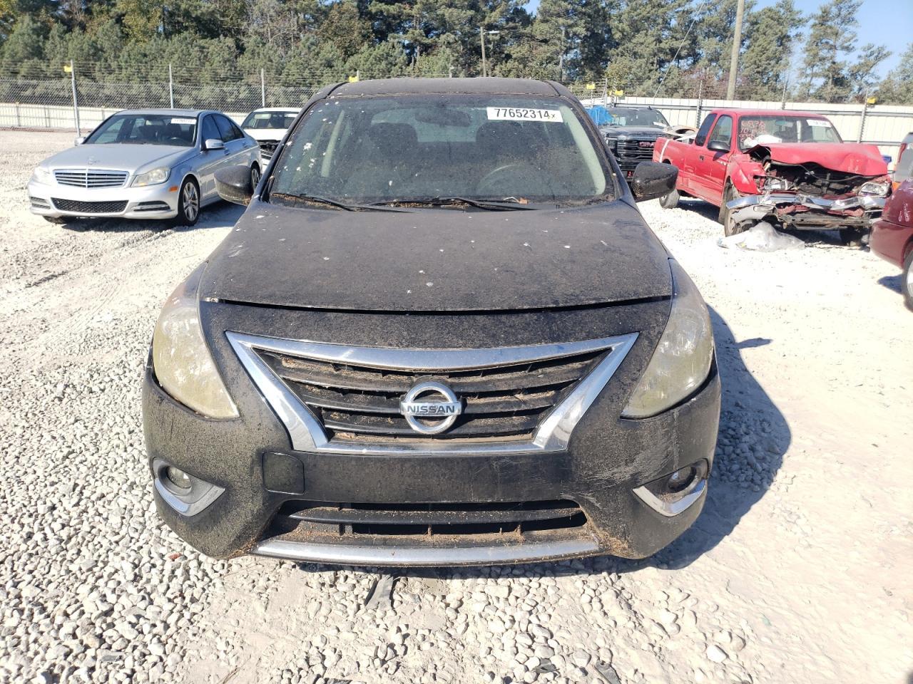 2018 NISSAN VERSA