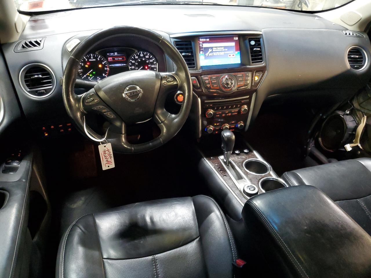 2016 NISSAN PATHFINDER