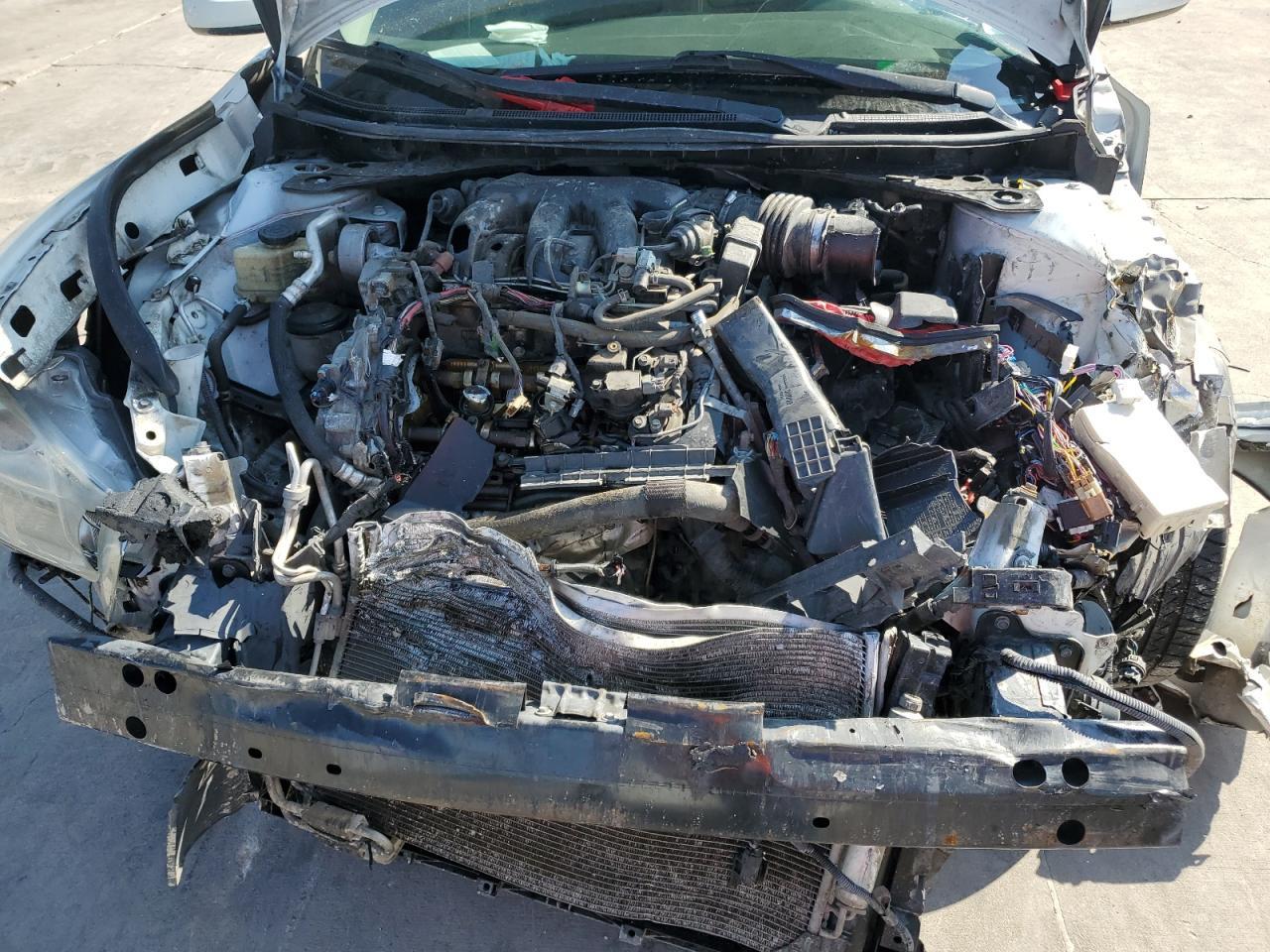 2014 NISSAN Maxima