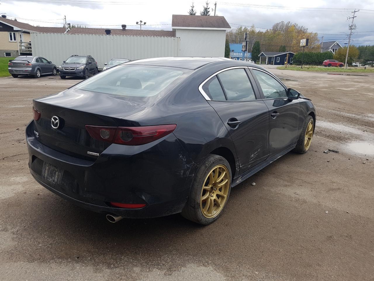2021 MAZDA 3