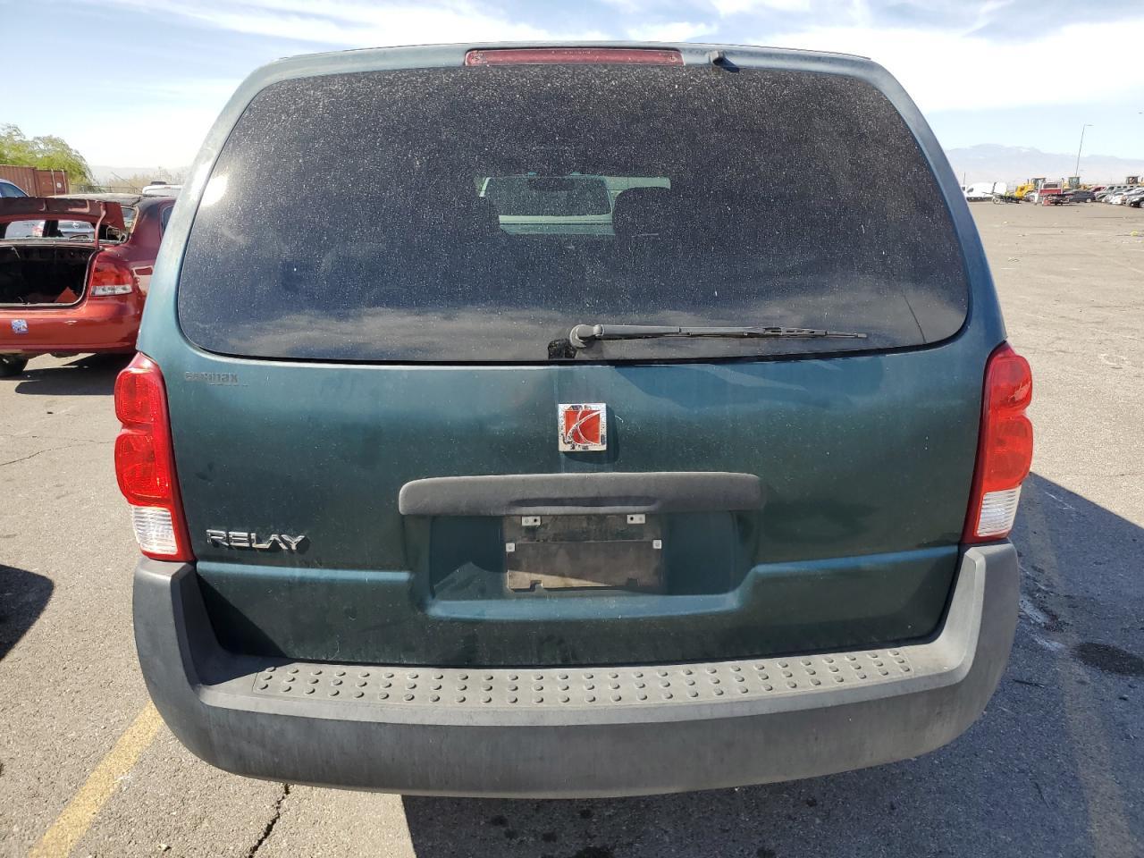 2005 SATURN Relay