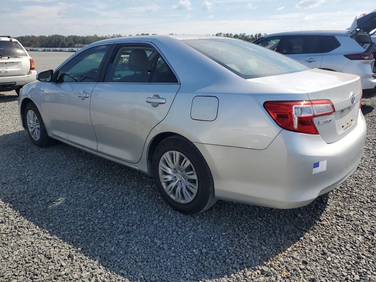 2013 TOYOTA CAMRY