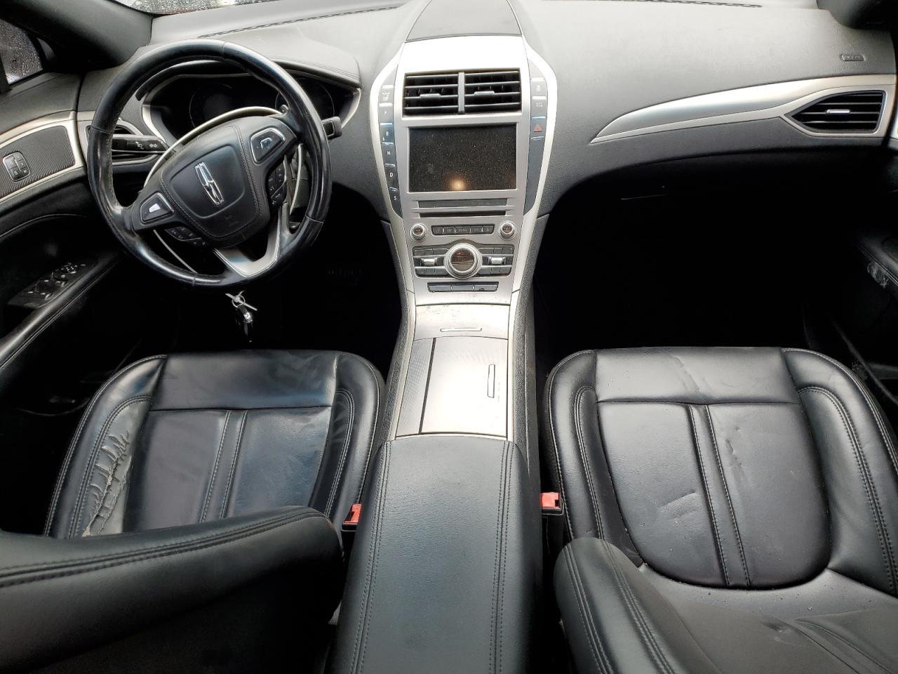 2017 LINCOLN MKZ